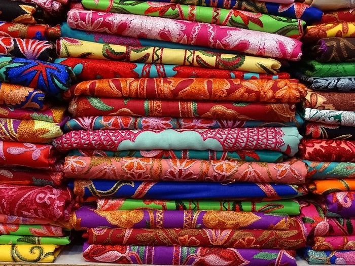 Cửa hàng vải ở Himachal Pradesh - Mua gì ở Ấn Độ