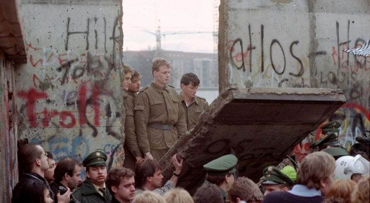 5 hiểu lầm về Bức tường Berlin