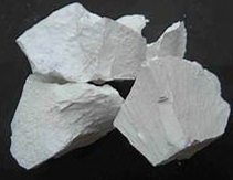 A group of white stones

Description automatically generated