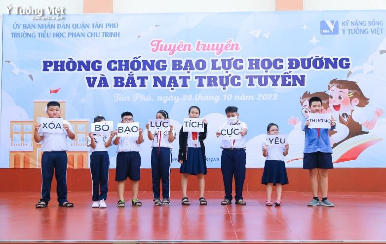 Phòng, chống bắt nạt học đường và bắt nạt trực tuyến" cùng trường TH Phan  Chu Trinh - Trung tâm tư vấn tâm lý và đào tạo Ý Tưởng Việt
