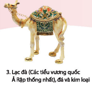 A statue of a camel

Description automatically generated