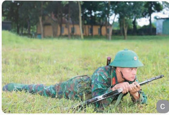 BÀI 6. KĨ THUẬT BẮN SÚNG TIỂU LIÊN AK