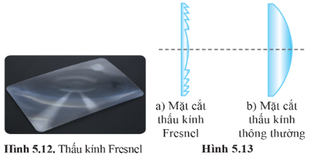 BÀI 5: SỰ KHÚC XẠ ÁNH SÁNG QUA THẤU KÍNHA. KHỞI ĐỘNGGV tổ chức cho HS thảo luận theo nhóm về nội dung phần khởi động, từ đó định hướng HS vào nội dung của bài học.B. HOẠT ĐỘNG HÌNH THÀNH KIẾN THỨCHoạt động 1: Tìm hiểu về thấu kínhNhiệm vụ 1. Tìm hiểu về hình dạng của thấu kính và sự khúc xạ của chùm sáng song song qua thấu kínhMô tả đặc điểm về hình dạng của các thấu kính ở hình 5.2 và hình 5.3.Dự kiến sản phẩm:- Thấu kính là một khối trong suốt, giới hạn bởi hai mặt cong hoặc một mặt phẳng và một mặt cong.- Xét theo hình dạng, ta có thể chia thấu kính thành hai loại: + thấu kính rìa mỏng (phần rìa của thấu kính mỏng hơn phần ở giữa).+ thấu kính rìa dày (phần rìa của thấu kính dày hơn phần ở giữa).- Khi chiếu chùm tia sáng song song tới các thấu kính khác nhau đặt trong không khí, ta thấy: + Thấu kính có rìa mỏng cho các tia ló tập trung (hội tụ) tạimột điểm. Thấu kính này được gọi là thấu kínhhội tụ.+ Thấu kính rìa dày cho các tia ló tách ra xa nhau. Thấu kính này được gọi là thấu kính phân kì.Nhiệm vụ 2. Xác định nguyên lí hoạt động của thấu kínhNguyên lí hoạt động của thấu kính.Dự kiến sản phẩm:- Với thấu kính rìa mỏng, các lăng kính có đáy hướng về phía trục đối xứng nên chùm tia ló hội tụ. Với thấu kính rìa dày, các lăng kính có đáy hướng ra xa trục đối xứng nên chùm tia ló phân kì.Nhiệm vụ 3. Tìm hiểu về quang tâm và trục chính của thấu kính+ Quang tâm của thấu kính là gì?+ Trục chính của thấu kính là gì?+ Nêu cách xác định trục chính và quang tâm.Dự kiến sản phẩm:- Thấu kính có một điểm O mà mọi tia tới O đều truyền thẳng qua thấu kính. O được gọi là quang tâm của thấu kính và điểm này có thể coi là điểm chính giữa của thấu kính. - Đường thẳng đi qua O vuông góc với thấu kính được gọi là trục chính của thấu kính.Hoạt động 2: Tiến hành thí nghiệm tìm hiểu đường đi của một số tia sáng qua thấu kínhGV phát dụng cụ thí nghiệm và yêu cầu các nhóm HS thực hiện thí nghiệm tìm hiểu đường đi của tia sáng tới song song với trục chính và tia sáng tới đi qua quang tâm của thấu kính theo nội dung Thực hành (SGK – tr31).Dự kiến sản phẩm:- Các tia tới quang tâm O của thấu kính đều truyền thẳng.- Các tia tới song song với trục chính của thấu kính, cho tia ló cắt trục chính hoặc có đường kéo dài cắt trục chính tại điểm F. Điểm này được gọi là tiêu điểm chính của thấu kính. Khoảng cách từ tiêu điểm chính đến quang tâm OF = f được gọi là tiêu cự của thấu kính.C. HOẠT ĐỘNG LUYỆN TẬPCâu 1: Thấu kính là gì?A. Là một khối chất trong suốt, giới hạn bởi hai mặt cong.B. Là một khối trong suốt, giới hạn bởi hai mặt cong hoặc một mặt phẳng và một mặt cong.C. Là một khối chất trong suốt, được giới hạn bởi một mặt phẳng và một mặt cong, có phần rìa dày hơn phần giữa.D. Là một khối chất trong suốt, được giới hạn bởi một mặt phẳng và một mặt cong, có phần rìa mỏng hơn phần giữa.Câu 2: Thấu kính hội tụ là thấu kính có đặc điểm nào sau đây?A. Phần rìa của thấu kính mỏng hơn phần ở giữa.B. Phần rìa của thấu kính dày hơn phần ở giữa.C. Phần rìa và phần giữa bằng nhau.D. Có hình dạng bất kì.Câu 3: Tia sáng qua quang tâm O có đặc điểm gì?A. Đều truyền thẳng.B. Đều đi qua tiêu điểm chính.C. Đều đi qua tiêu điểm ảnh.D. Đều nằm trên trục chính.Câu 4: Khi chiếu chùm sáng tới song song tới thấu kính có phần rìa dày hơn phần giữa khi đặt trong không khí, tia ló ra có đặc điểm gì?A. Là chùm sáng song song.B. Là chùm sáng hội tụ.C. Là chùm sáng phân kì.D. Không có tia ló.Câu 5: Khoảng cách từ quang tâm đến tiêu điểm chính của thấu kính được gọi làA. tiêu điểm ảnh.B. quang tâm.C. trục chính.D. tiêu cự.Dự kiến sản phẩm:Câu hỏi12345Đáp ánBAACDD. HOẠT ĐỘNG VẬN DỤNG