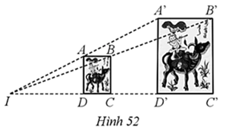 PHIẾU HỌC TẬP 1BÀI 9: HÌNH ĐỒNG DẠNG1. Tìm khẳng định đúng trong các khẳng định sau:a) Hai hình đồng dạng phối cảnh (hay vị tự) không là hai hình đồng dạng.b) Nếu điểm O là tâm đồng dạng phối cảnh của hai đoạn thẳng AB và A’B’ đồng dạng phối cảnh thì AB // A’B’.c) Hình ϰ’ gọi là đồng dạng với hình ϰ nếu hình ϰ’ bằng một hình nào đó đồng dạng phối cảnh với hình ϰ.……………………………………………………………………………………………2. Cho tam giác ABC có AB = 4, BC = 7, CA = 6. Cho O là điểm phân biệt. Giả sử tam giác A’B’C’ là hình đồng dạng phối cảnh của tam giác ABC với O là tâm đồng dạng phối cảnh, tỉ số . Hãy tìm độ dài các cạnh của tam giác A’B’C’.………………………………………………………………………………………………………………………………………………………………………………………………………………………………………………………………………………………3. Quan sát Hình vẽ, biết các điểm A, B, C, D lần lượt là trung điểm của các đoạn thẳng IA’, IB’, IC’, ID’.a) Cho biết hai tứ giác ABCD và A’B’C’D’ có đò̀ng dạng phối cảnh hay không? Nếu có, hãy chỉ ra tâm đồng dạng phối cảnh.b) Tứ giác A’B’C’D’ có là hình chữ nhật hay không, nếu tứ giác ABCD là hình chữ nhật? Vì sao?……………………………………………………………………………………………………………………………………………………………………………………………………………………………………………………………………………………… PHIẾU HỌC TẬP 2