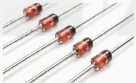 BÀI 16: DIODE, TRANSISTOR VÀ MẠCH TÍCH HỢP ICHOẠT ĐỘNG KHỞI ĐỘNGGV yêu cầu HS thảo luận và trả lời: Trong mạch lắp ráp Hình 16.1 có các mạch linh kiện: điện trở, tụ điện, diode, transistor và IC?HOẠT ĐỘNG HÌNH THÀNH KIẾN THỨCHoạt động 1. Tìm hiểu về diodeGV đặt câu hỏi hướng dẫn học sinh tìm hiểu: Diode được dùng để làm gì? Em hãy nêu hình dạng và kí hiệu của diode. Trình bày các thông số kĩ thuật của diode.Sản phẩm dự kiến:1. Công dụng- Cho dòng điện đi qua theo một chiều nhất định.→ dùng để biến đổi dòng điện xoay chiều thành dòng điện một chiều.Ngoài ra, diode dùng để ổn áp,…2. Hình dạng và kí hiệu- Được tạo thành từ 2 lớp vật liệu bán dẫn P mang điện tích dương được nối với cực anode (a), lớp bán dẫn N mang điện tích âm được nối với cực cathode (K).Hình 16.3. Cấu tạo của diode+ Khi được phân cực thuận (UAK>0) thì diode dẫn, cho dòng điện đi theo chiều thuận từ A đến K. Diode dẫn hoàn toàn khi UAK>UF.+ Khi được phân cực ngược (UAK<0) thì diode không cho dòng điện đi qua.Tên gọiHình dángKí hiệu Diode thường (Diode chỉnh lưu) Diode ổn áp3. Thông số kĩ thuật- Dòng định mức (lđm): Là trị số dòng điện lớn nhất cho phép chạy qua diode mà vẫn đảm bảo an toàn.- Điện áp ngược lớn nhất (UnMax): Là trị số điện áp lớn nhất cho phép đặt lên hai cực của diode mà vẫn đảm bảo an toàn, diode không bị đánh thủng.Diode có nhiều loại với các số liệu kĩ thuật khác nhau. Để đọc và hiểu được các số liệu kĩ thuật này, ta cần tra cứu theo bảng dữ liệu (datasheet) cung cấp bởi nhà sản xuất.Hoạt động 2. Tìm hiểu về transistor lưỡng cựcGV đưa ra câu hỏi: Transistor lưỡng cực có công dụng gì? Transistor lưỡng cực có cấu tạo như thế nào? Nêu hình dạng và kí hiệu của transistor lưỡng cực. Trình bày các thông số kĩ thuật của transistor lưỡng cựcSản phẩm dự kiến:1. Công dụng- Thực hiện các chức năng như khuếch đại tín hiệu, chuyển mạch điện tử với trạng thái đóng và mở (ON/OFF).2. Hình dạng và kí hiệuTransistor lưỡng cực có cấu tạo gồm ba lớp vật liệu bán dẫn tương ứng với đầu ra là ba cực: Base (B), Collector (C) và Emitter (E).Có 2 loại : NPN và PNPTên gọiHình dạngKí hiệu Transistor NPN Transistor PNPHoạt động của transistor lưỡng cực phụ thuộc vào trạng thái phân cực của lớp tiếp giáp (B - E) giữa cực B và E, lớp tiếp giáp (B - C) giữa cực B và C:+ NPN dẫn dòng khi UBE >UF và UCE>0+ PNP dẫn dòng khi UBE<-UF và UCE<0(UF là điện áp ngưỡng: 0,3 - 0,7V)3. Thông số kĩ thuật- Điện áp định mức collector - emitter (UEC): điện áp lớn nhất cho phép đặt lên hai cực C và E để transistor có thể làm việc mà không bị đánh hỏng.- Điện áp định mức base - emitter (UBEO): điện áp lớn nhất cho phép đặt vào hai cực B và E để transistor có thể làm việc mà không bị đánh hỏng.- Dòng điện collector (lB): dòng điện base lớn nhất cho phép chạy qua transistor.- Hệ số khuếch đại dòng (β): tỉ số giữa dòng điện IC và IB của transistor.Tên kí hiệu của transistor có dạng Axxxx, Bxxxx, Cxxxx, Dxxxx.A: kí hiệu transistor PNP.B: kí hiệu transistor NPN.…………………………………………………………….HOẠT ĐỘNG LUYỆN TẬPTừ nội dung bài học, GV yêu cầu HS hoàn thành các bài tập trắc nghiệm sau:Câu 1: Diode có công dụng:A. Cho dòng điện đi qua theo một chiều nhất địnhB. Khuếch đại tín hiệu, chuyển mạch điện tử với hai trạng thái đóng và mởC. Khuếch đại, tạo dao động, bộ nhớ máy tính, vi xử líD. dẫn dòng một chiều, cản trở dòng xoay chiều đi qua. Câu 2: Dòng điện định mức của diode là: A. Trị số dòng điện lớn nhất cho phép chạy qua diode mà vẫn đảm bảo an toàn B. Trị số điện áp lớn nhất cho phép đặt lên hai cực của diode mà vẫn đảm bảo an toàn C. Trị số dòng điện tối thiểu chạy qua diode D. Trị số điện áp tối thiểu đặt lên hai cực của diode Câu 3: Điện áp ngược lớn nhất của diode là: A. Trị số dòng điện lớn nhất cho phép chạy qua diode mà vẫn đảm bảo an toàn B. Trị số điện áp lớn nhất cho phép đặt lên hai cực của diode mà vẫn đảm bảo an toàn C. Trị số dòng điện tối thiểu chạy qua diode D. Trị số điện áp tối thiểu đặt lên hai cực của diode Câu 4: Transistor có công dụng:A. Cho dòng điện đi qua theo một chiều nhất địnhB. Khuếch đại tín hiệu, chuyển mạch điện tử với hai trạng thái đóng và mởC. Khuếch đại, tạo dao động, bộ nhớ máy tính, vi xử líD. dẫn dòng một chiều, cản trở dòng xoay chiều đi qua.Câu 5: IC là:A. mạch điện tử sử dụng các diode chỉnh lưu. B. mạch điện tử sử dụng các transistor. C. vi mạch tích hợp chứa nhiều transistor và diode. D. vi mạch tích hợp chứa nhiều linh kiện bán dẫn và linh kiện thụ động. Sản phẩm dự kiến:Câu 1 - ACâu 2 - ACâu 3 - BCâu 4 - BCâu 5 - DHOẠT ĐỘNG VẬN DỤNG