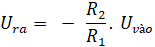 BÀI 21: TÍN HIỆU SỐ VÀ CÁC CỔNG LOGIC CƠ BẢN(17 CÂU)1. NHẬN BIẾT (4 CÂU)Câu 1: Tín hiệu số là gì? Hãy nêu đặc điểm chính của tín hiệu số?Trả lời: - Tín hiệu số là tín hiệu mà giá trị của nó chỉ có thể nhận các giá trị rời rạc, thường là 0 và 1. Tín hiệu số được sử dụng trong các hệ thống điện tử và máy tính để biểu diễn thông tin.- Đặc điểm chính của tín hiệu số:+ Giá trị rời rạc: Tín hiệu số chỉ có các giá trị cụ thể (thường là 0 và 1).+ Chống nhiễu tốt: Tín hiệu số ít bị ảnh hưởng bởi nhiễu so với tín hiệu tương tự.+ Dễ dàng lưu trữ và xử lý: Tín hiệu số có thể được lưu trữ trong bộ nhớ và xử lý bằng các thuật toán số.+ Thời gian thực: Có thể dễ dàng đồng bộ hóa và xử lý theo thời gian thực. Câu 2: Cổng logic là gì? Nêu tên và chức năng của các cổng logic cơ bản?Trả lời: - Cổng logic là các thiết bị điện tử thực hiện các phép toán logic trên một hoặc nhiều tín hiệu đầu vào để tạo ra một tín hiệu đầu ra. Cổng logic là thành phần cơ bản trong mạch số.- Tên và chức năng của các cổng logic cơ bản:+ Cổng AND: Đầu ra là 1 chỉ khi tất cả các đầu vào đều là 1.+ Cổng OR: Đầu ra là 1 khi ít nhất một đầu vào là 1.+ Cổng NOT: Đầu ra là nghịch đảo của đầu vào (nếu đầu vào là 1, đầu ra là 0         và ngược lại).+ Cổng NAND: Đầu ra là nghịch đảo của cổng AND (đầu ra là 0 chỉ khi tất cả        các đầu vào đều là 1).+ Cổng NOR: Đầu ra là nghịch đảo của cổng OR (đầu ra là 1 chỉ khi tất cả các        đầu vào đều là 0).+ Cổng XOR: Đầu ra là 1 khi số lượng đầu vào bằng 1 là lẻ (tức là chỉ một    trong các đầu vào là 1).+ Cổng XNOR: Đầu ra là 1 khi số lượng đầu vào bằng 1 là chẵn. Câu 3: Khác biệt giữa tín hiệu số và tín hiệu tương tự là gì?Trả lời: Đặc điểmTín hiệu sốTín hiệu tương tựGiá trịRời rạc (0 và 1)Liên tục (có thể nhận bất kỳ giá trị nào trong một khoảng)Độ chính xácThấp hơn do phải chuyển đổi giữa các giá trị rời rạcCao hơn vì có thể biểu diễn nhiều giá trịKhả năng chống nhiễuTốt hơnKém hơnLưu trữDễ dàng lưu trữ và xử lýKhó khăn hơn trong việc lưu trữỨng dụngThường dùng trong máy tính, viễn thông sốThường dùng trong âm thanh, video, và tín hiệu liên tục khác Câu 4: Nêu một số cổng logic cơ bản mà em biết?Trả lời: - Cổng OR- Cổng AND - Cổng NOT- Cổng NOR- Cổng NAND 2. THÔNG HIỂU (4 CÂU)Câu 1: Giải thích nguyên lý hoạt động của cổng AND?Trả lời: - Nguyên lý hoạt động của cổng AND: Cổng AND là một loại cổng logic mà đầu ra chỉ có giá trị 1 (TRUE) khi tất cả các tín hiệu đầu vào cũng có giá trị 1. Nếu có bất kỳ tín hiệu đầu vào nào có giá trị 0 (FALSE), đầu ra của cổng AND sẽ là 0.- Bảng chân lý của cổng AND:Đầu vào AĐầu vào BĐầu ra (A AND B)000010100111 Câu 2: Mô tả cách mà cổng OR hoạt động với các tín hiệu đầu vào?Trả lời: - Hoạt động của cổng OR: Cổng OR là một loại cổng logic mà đầu ra sẽ có giá trị 1 nếu ít nhất một trong các tín hiệu đầu vào có giá trị 1. Nếu tất cả các tín hiệu đầu vào đều có giá trị 0, đầu ra của cổng OR sẽ là 0.- Bảng chân lý của cổng OR:Đầu vào AĐầu vào BĐầu ra (A OR B)000011101111 Câu 3: Tại sao cổng NOT được gọi là cổng đảo?Trả lời: - Cổng NOT được gọi là cổng đảo vì nó thực hiện phép toán nghịch đảo (đảo ngược) giá trị của tín hiệu đầu vào. Nếu đầu vào là 1 (TRUE), đầu ra sẽ là 0 (FALSE), và ngược lại.- Bảng chân lý của cổng NOT:Đầu vào AĐầu ra (NOT A)0110=> Cổng NOT làm nhiệm vụ đảo ngược giá trị của tín hiệu, nên nó được gọi là cổng đảo. Câu 4: Nêu bảng chân lý của cổng NAND?Trả lời:  X1X2Y001101011110  3. VẬN DỤNG (5 CÂU)Câu 1: Vẽ kí hiệu của cổng NOT?Trả lời:  Câu 2: Nếu em có 3 tín hiệu đầu vào A, B, C, hãy viết biểu thức logic cho cổng NOR?Trả lời: ------------------------- Còn tiếp ------------------------- BÀI 24: KHÁI QUÁT VỀ VI ĐIỀU KHIỂN