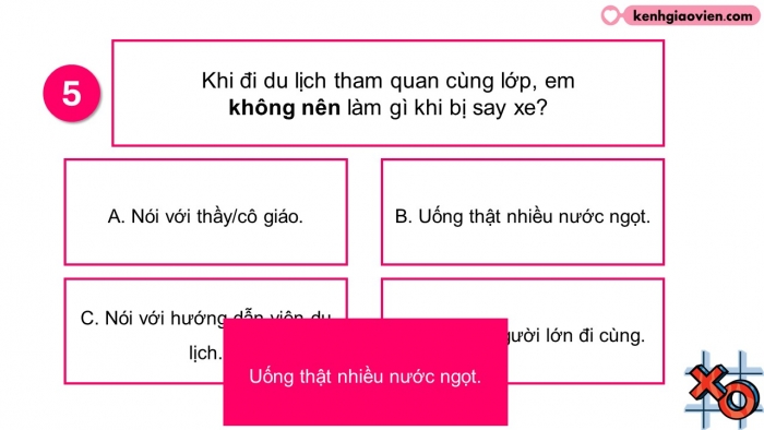 Trò chơi khởi động Đạo đức 2 kết nối Bài 13: Tìm kiếm sự hỗ trợ ở nơi công cộng